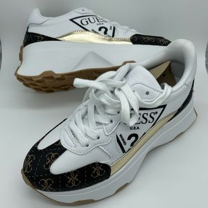 Women’s Calebb fashion Guess Sneakers